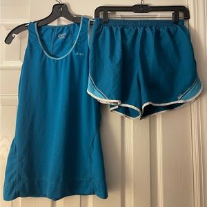 Women’s Two Piece Workout Outfit Size Medium